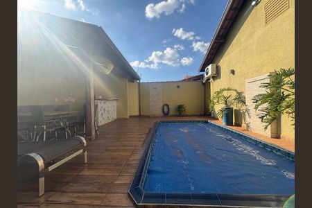 Casa para alugar com 70m², 2 quartos e 2 vagasÁrea gourmet