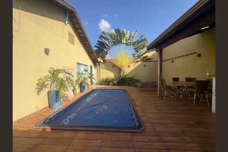 Casa para alugar com 70m², 2 quartos e 2 vagasÁrea gourmet