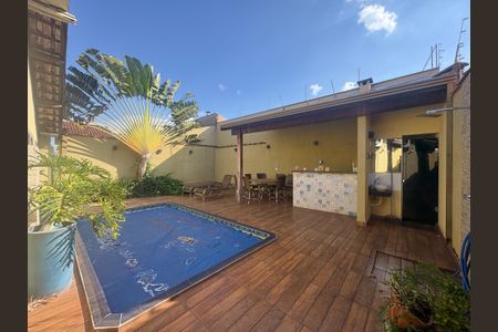 Casa para alugar com 70m², 2 quartos e 2 vagasÁrea gourmet