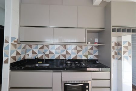 Casa para alugar com 70m², 2 quartos e 2 vagasCozinha