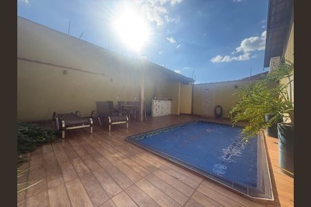 Casa para alugar com 70m², 2 quartos e 2 vagasÁrea gourmet