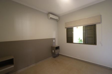 Casa para alugar com 70m², 2 quartos e 2 vagasQuarto 2