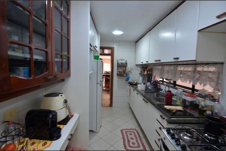 Apartamento à venda com 115m², 3 quartos e 2 vagas Apartamento à venda com 115m², 3 quartos e 2 vagasCozinha