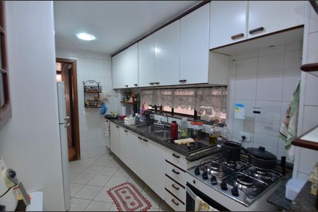 Apartamento à venda com 115m², 3 quartos e 2 vagas Apartamento à venda com 115m², 3 quartos e 2 vagasCozinha