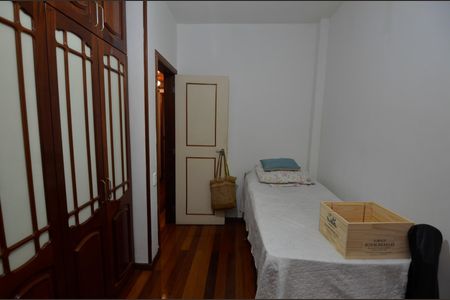 Apartamento à venda com 115m², 3 quartos e 2 vagas Apartamento à venda com 115m², 3 quartos e 2 vagasQuarto 1