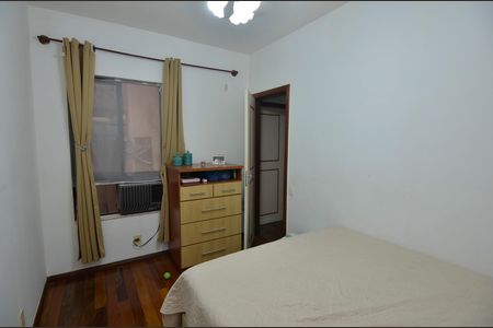 Apartamento à venda com 115m², 3 quartos e 2 vagas Apartamento à venda com 115m², 3 quartos e 2 vagasQuarto 2