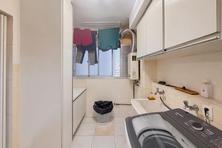 Apartamento à venda com 133m², 3 quartos e 2 vagasÁrea de Serviço