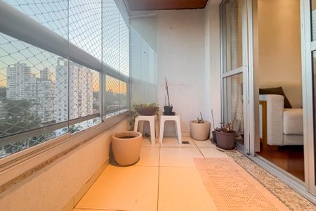 Apartamento à venda com 133m², 3 quartos e 2 vagasVaranda da Sala