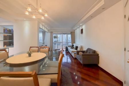 Apartamento à venda com 133m², 3 quartos e 2 vagasSala