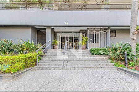 Apartamento à venda com 133m², 3 quartos e 2 vagasEntrada