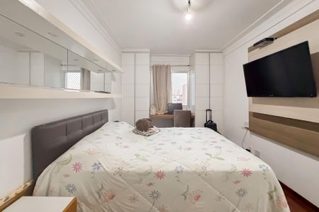 Apartamento à venda com 133m², 3 quartos e 2 vagasSuíte 2