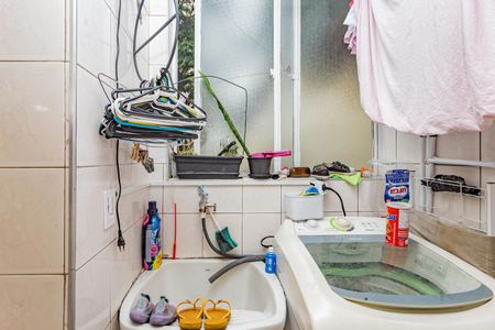 Apartamento à venda com 55m², 2 quartos e 1 vaga Apartamento à venda com 55m², 2 quartos e 1 vagaÁrea de Serviço