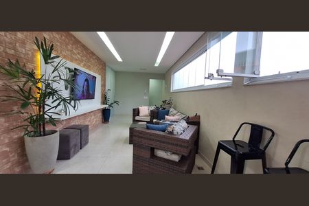 Apartamento à venda com 102m², 2 quartos e 1 vagaÁrea gourmet