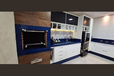 Apartamento à venda com 102m², 2 quartos e 1 vagaChurrasqueira
