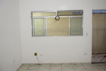 Sala de casa para alugar com 1 quarto, 65m² em Jardim São Bento Novo, Embu das Artes