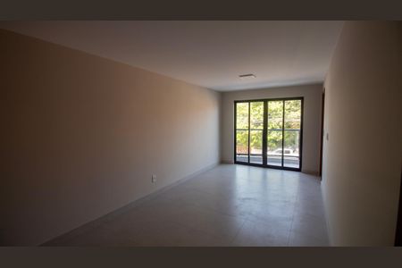 Apartamento para alugar com 2 quartos, 70m² em Jardim Flamboyant, Cabo Frio