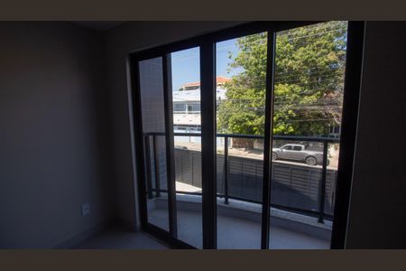 Apartamento para alugar com 2 quartos, 70m² em Jardim Flamboyant, Cabo Frio