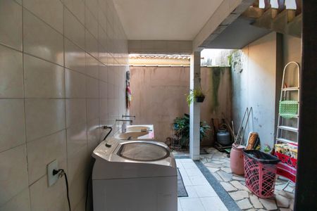 Casa para alugar com 176m², 4 quartos e 1 vagaÁrea de Serviço