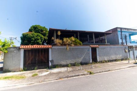 Casa para alugar com 176m², 4 quartos e 1 vagaFachada