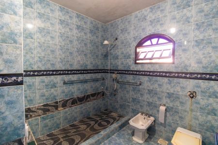 Casa para alugar com 176m², 4 quartos e 1 vagaBanheiro 1