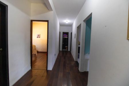 Casa para alugar com 176m², 4 quartos e 1 vagaCorredor 