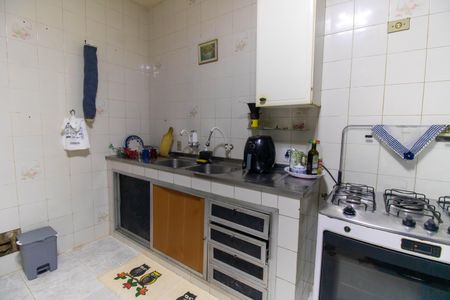 Casa para alugar com 176m², 4 quartos e 1 vagaCozinha