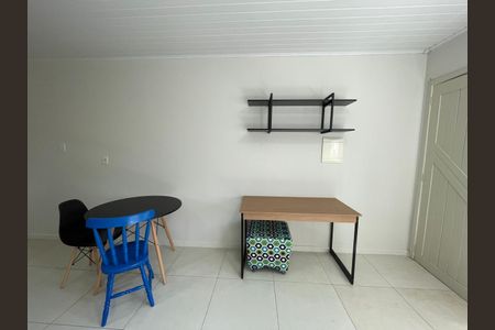 Kitnet/Studio para alugar com 1 quarto, 24m² em Vila Nova, Novo Hamburgo