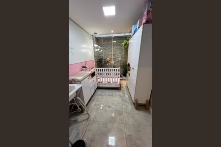 Casa à venda com 220m², 3 quartos e 4 vagasQuarto 3