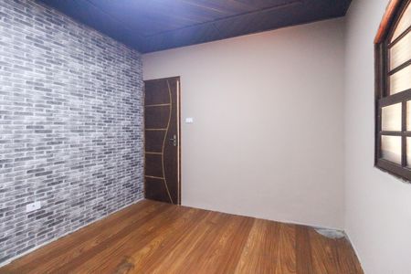 Casa para alugar com 150m², 2 quartos e 1 vaga Casa para alugar com 150m², 2 quartos e 1 vagaQuarto