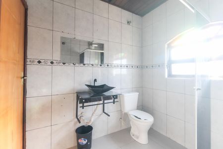 Casa para alugar com 150m², 2 quartos e 1 vaga Casa para alugar com 150m², 2 quartos e 1 vagaBanheiro
