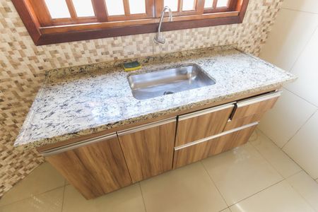Casa para alugar com 150m², 2 quartos e 1 vaga Casa para alugar com 150m², 2 quartos e 1 vagaCozinha