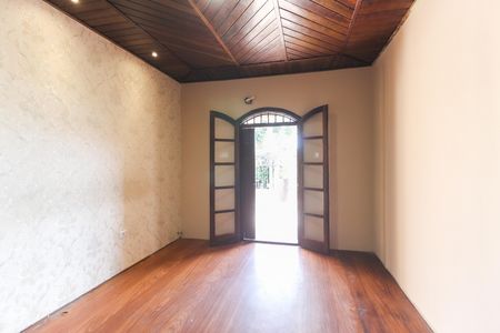 Casa para alugar com 150m², 2 quartos e 1 vaga Casa para alugar com 150m², 2 quartos e 1 vagaQuarto 1