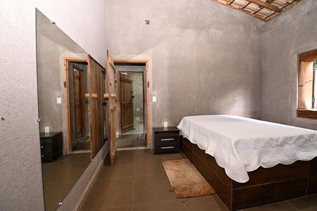 Casa de condomínio à venda com 230m², 3 quartos e 4 vagasQuarto 3 - Suíte