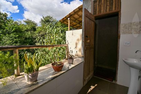 Casa de condomínio à venda com 230m², 3 quartos e 4 vagasBanheiro da Suíte