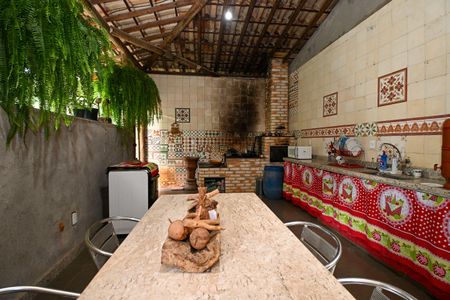 Casa de condomínio à venda com 230m², 3 quartos e 4 vagasCozinha