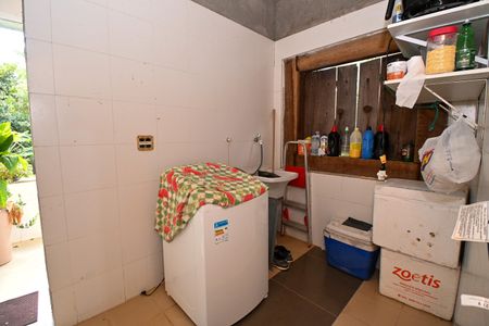 Casa de condomínio à venda com 230m², 3 quartos e 4 vagasÁrea de Serviço
