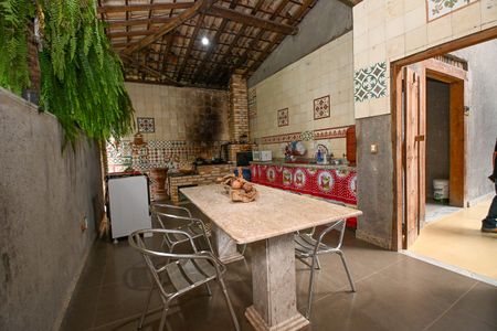 Casa de condomínio à venda com 230m², 3 quartos e 4 vagasCozinha