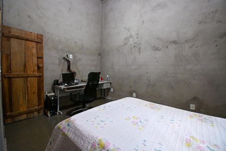 Casa de condomínio à venda com 230m², 3 quartos e 4 vagasQuarto 1
