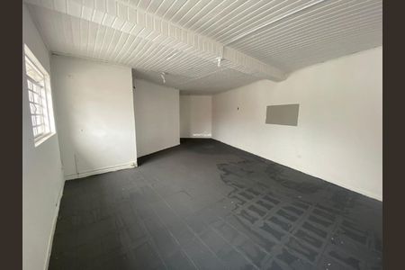 Casa à venda com 4 quartos, 274m² em Vila Oratorio, São Paulo