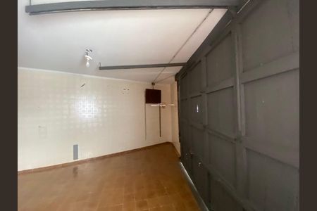Casa à venda com 4 quartos, 274m² em Vila Oratorio, São Paulo