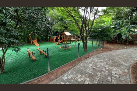 Casa à venda com 380m², 3 quartos e 4 vagas