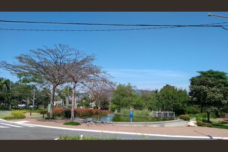 Casa à venda com 380m², 3 quartos e 4 vagas