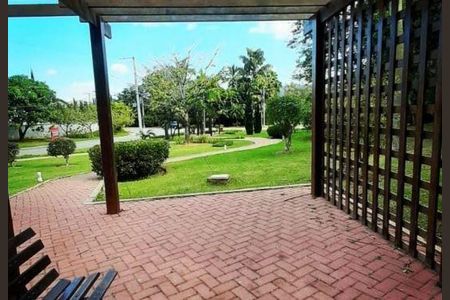 Casa à venda com 376m², 4 quartos e 4 vagas