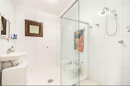 Casa à venda com 376m², 4 quartos e 4 vagas