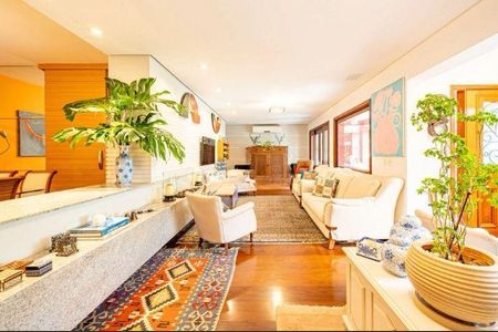 Casa à venda com 4 quartos, 376m² em Residencial Seis (Alphaville), Santana de Parnaíba