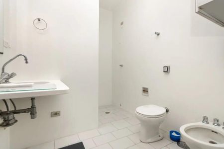 Casa à venda com 3 quartos, 181m² em Jardim Paulista, São Paulo