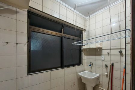 Apartamento para alugar com 77m², 2 quartos e 1 vagaÁrea de Serviço