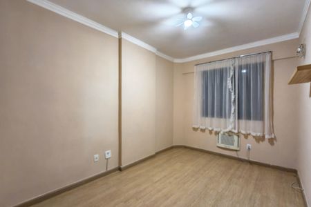 Apartamento para alugar com 77m², 2 quartos e 1 vagaQuarto