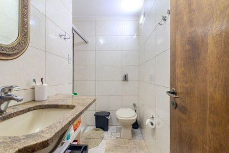 Apartamento para alugar com 70m², 3 quartos e 1 vagaBanheiro