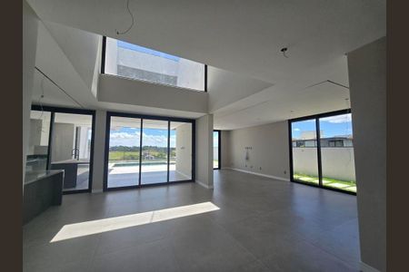 Casa à venda com 4 quartos, 328m² em Chácara Terra Nova, Jundiaí